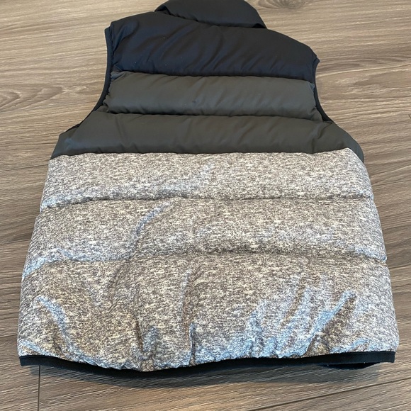 GAP - kids down vest M - Picture 6 of 6
